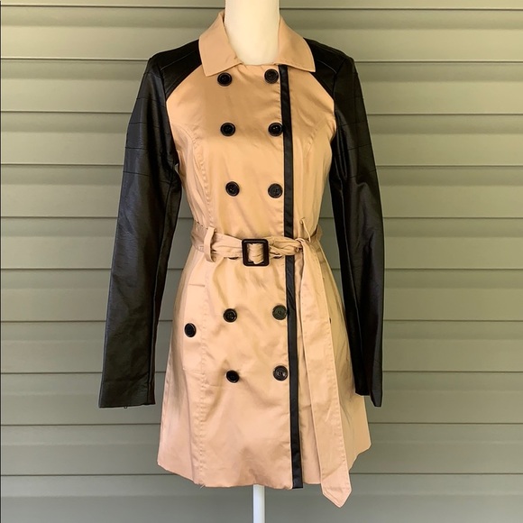 2B Bebe Jackets & Blazers - BEBE Black & Tan Vegan Leather Trench Coat